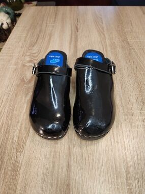 Cape Clogs Kids Black Patent Moccasins with Buckle